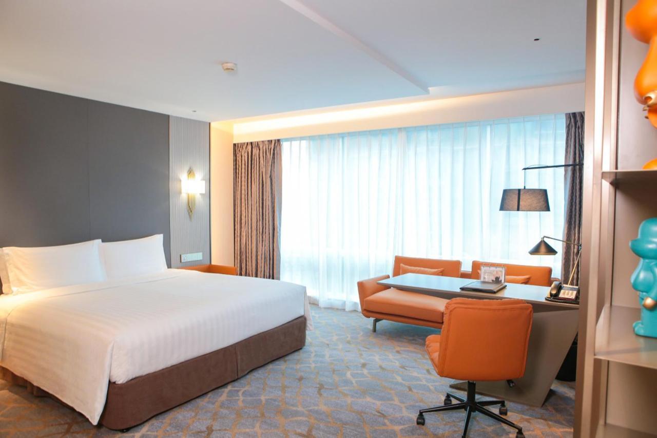 Pullman Shanghai Skyway Bagian luar foto