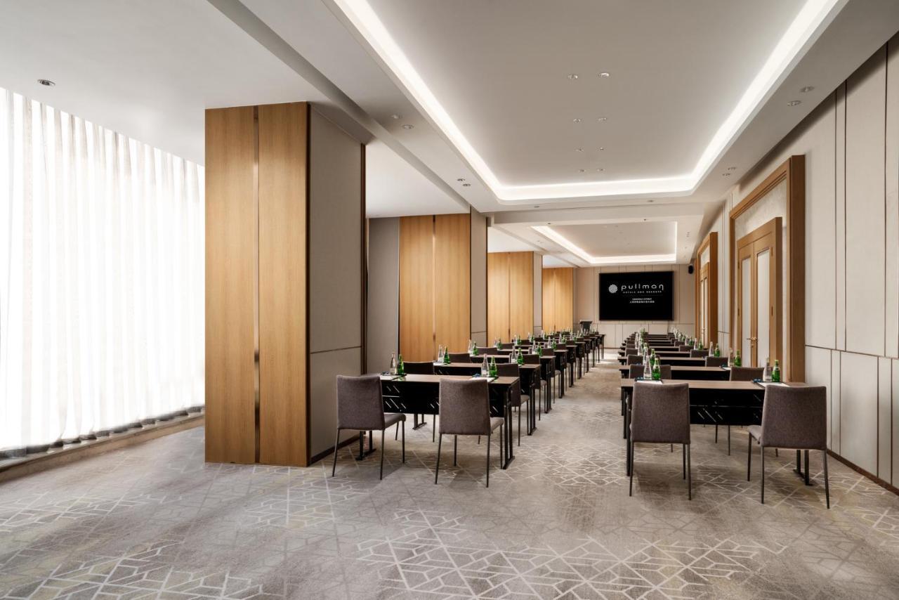 Pullman Shanghai Skyway Bagian luar foto