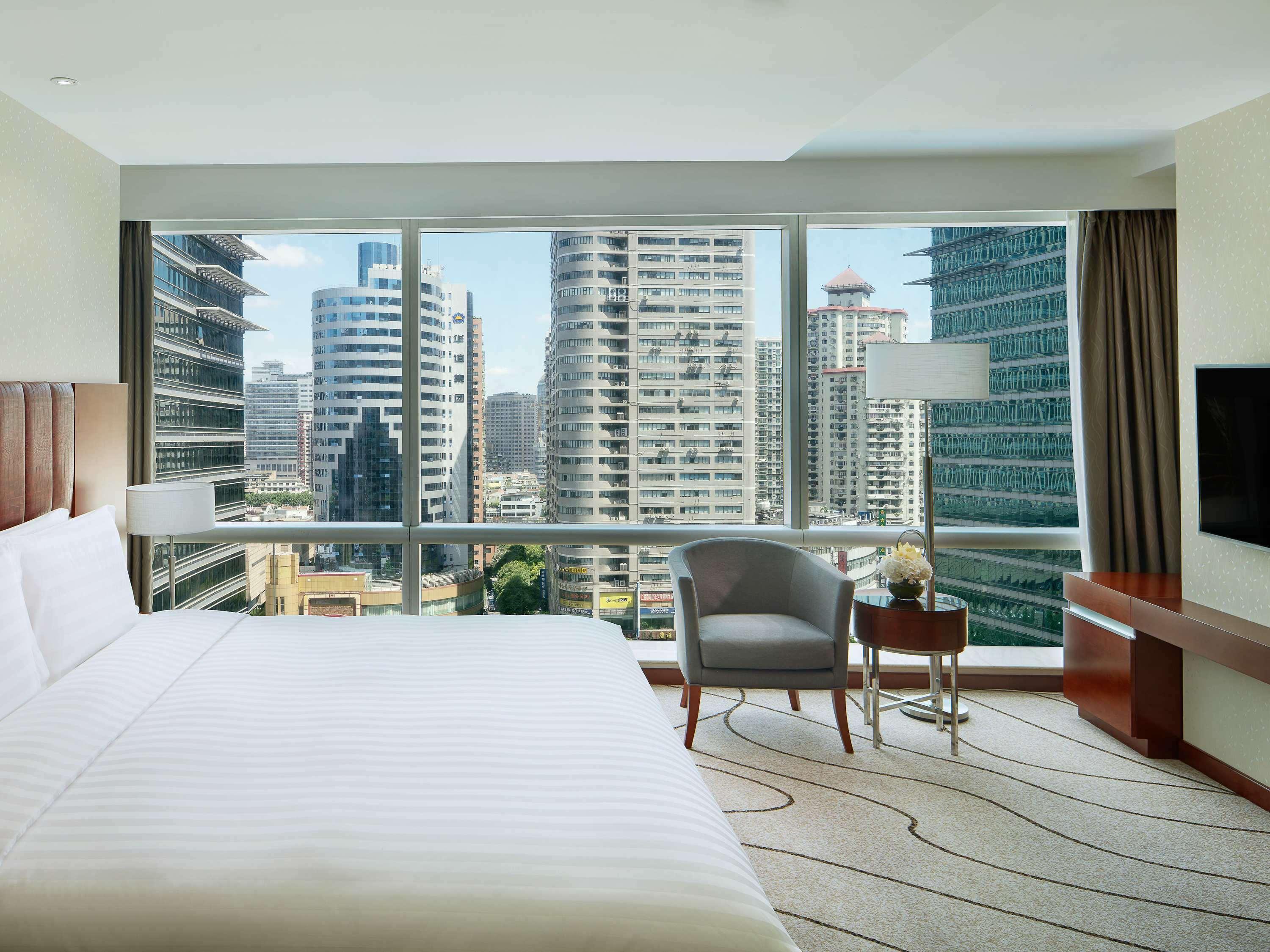Pullman Shanghai Skyway Bagian luar foto