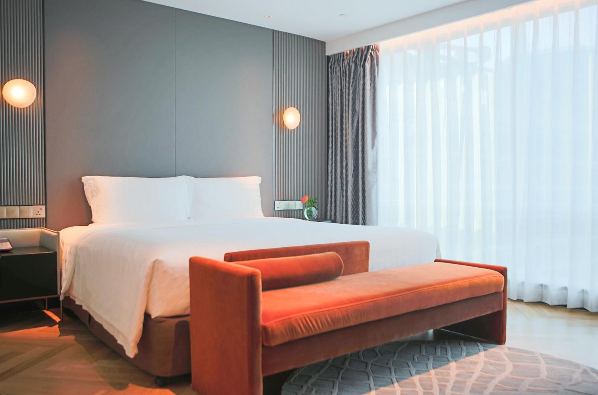 Pullman Shanghai Skyway Bagian luar foto